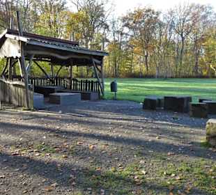 Grillstation im Bürgerpark Bremerhaven