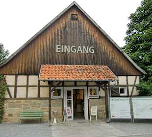 Eingang ind Museumsdorf
