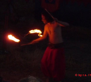 Feuershow mit Arne Feuerschlund