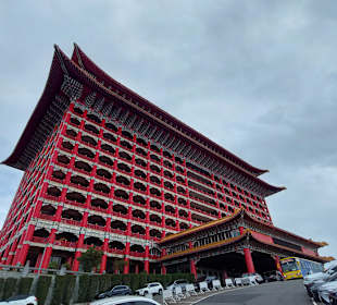 Grand Hotel Taipei