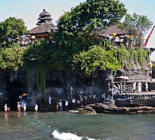 Zeremonie in Tanah Lot