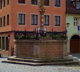 Seelbrunnen am Kapellenplatz in Rothenburg o.d.T.