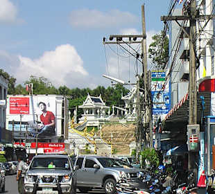 Krabi Town - Aussicht zur Tempelanlage
