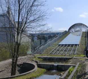 Auf dem Dachgarten der Universitätsbibliothek