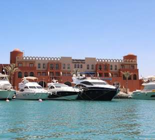 Durch die Lagunen von El Gouna