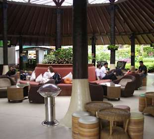 Wartehalle im Flughafen