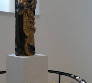 Bei der Hedwigs-Kathedrale am Bebelplatz