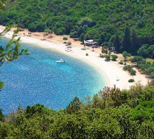 Blick auf den weissen Antisamos Beach