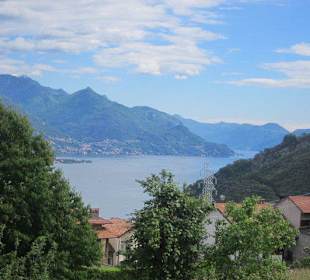 Der wunderschöne Bergort Stazzona