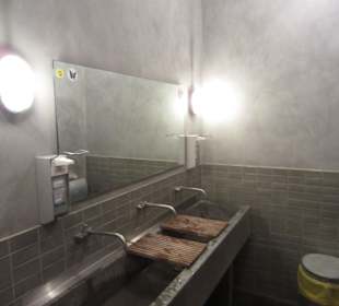 50er Jahre Charme im Toilettenbereich