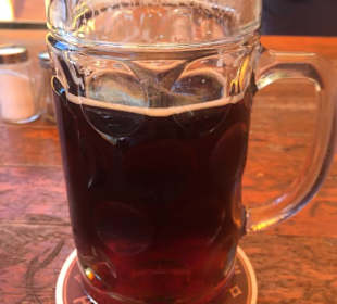 Dunkelbier bei Hofmann Bräu, Hohenschwärz