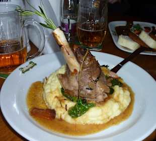 Lecker, die Lammkeule