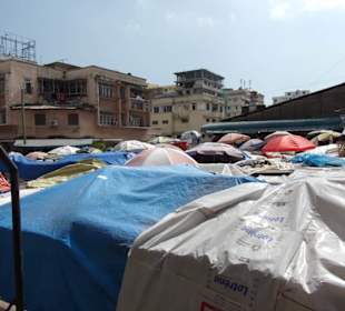 Blick vom Dach des Marktes