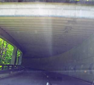 Ersten Schutztunnel