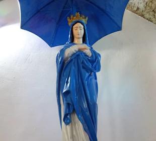 Die Jungfrau mit dem Sonnenschirm