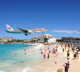 Maho Beach