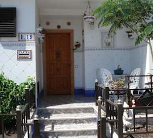 Klein aber fein ( Hauseingang)