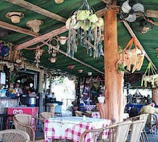 Taverne am Dafni-Beach