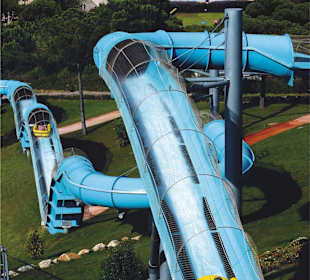 Aqua mountain