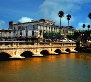 Ingresso ad Ortigia
