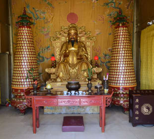Temple of 10.000 Buddhas