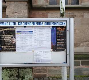 Infotafel der Kirche