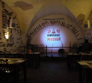 У зайца - пивной ресторан