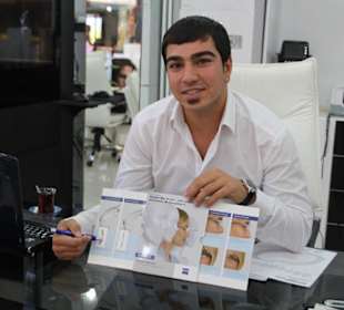 Der Chef im Kundengespräch