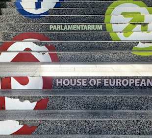 Treppe als Wegweiser