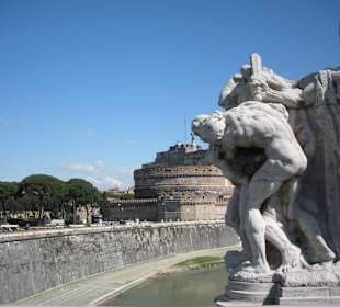 Most i zamek św. Anioła