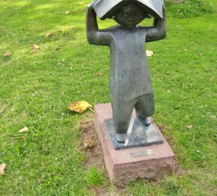 Eine von vielen hüschen Skulpturen