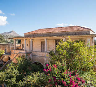 Bewohntes (Mönche) Gebäude