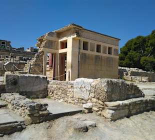 Knossos