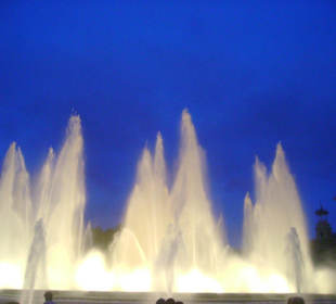 Поющие фонтаны