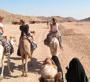 Ausflug während der Quad-Tour zum Beduinendorf