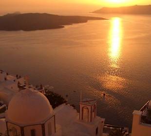 Thira bei Sonnenuntergang