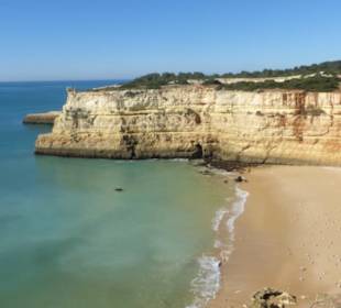 Unterwegs an der Felsen-Algarve