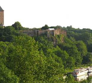 Die große Burg an der Saale