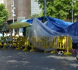 Protestcamp auf der Placa Espanya