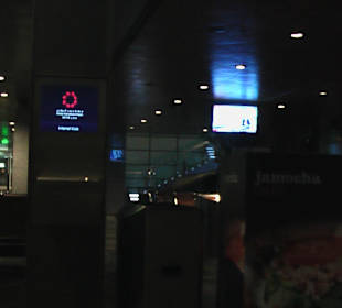 Rechts - Wartebreich