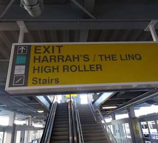 Bahnhof zum High Roller (Riesenrad)