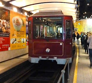 Peak-Tram-Hongkong