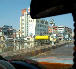 Straßen von Hurghada nach dem großen Regen