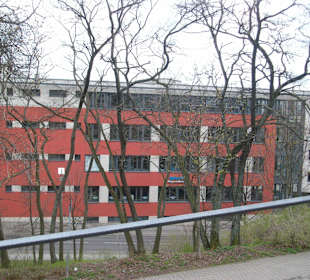 Erfurt mod. bauten mit dieser Fachschule