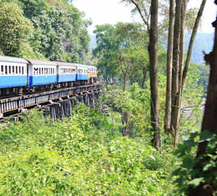 Bahnstrecke am River Kwai