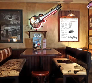 Restaurant Road Stop