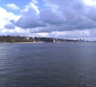 Fähre 62: Blick auf Övelgönne