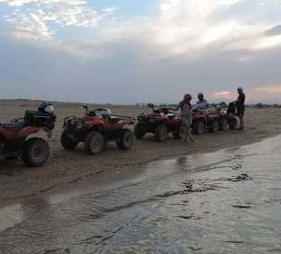 Stop am Strand - Sonnenuntergang