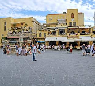 Ippokratous - Platz