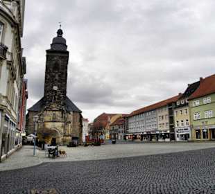Hauptplatz mit St. Margarethen